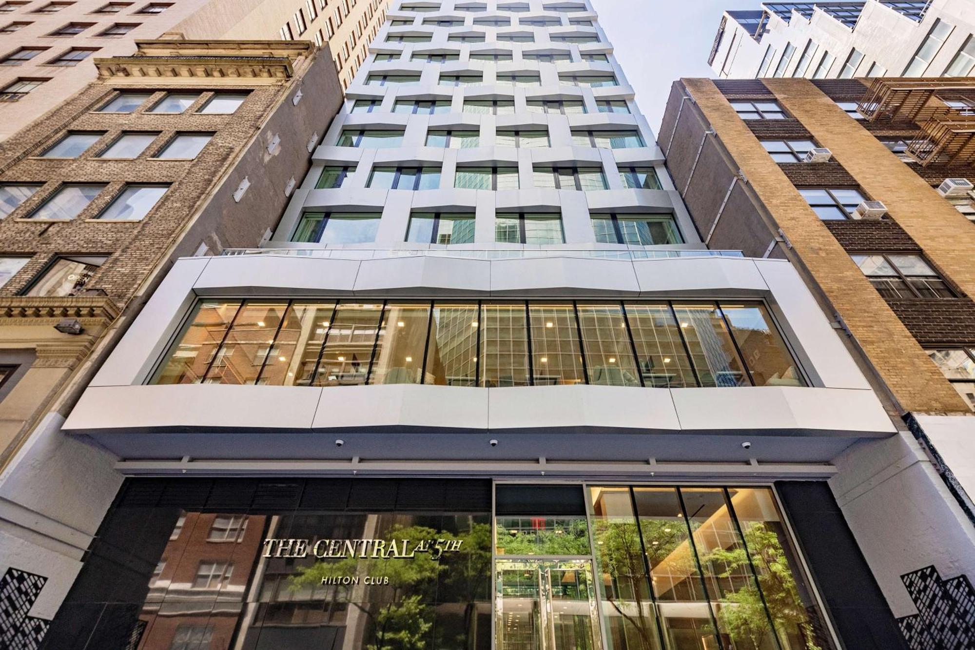 Hilton Club The Central At 5Th New York Exteriör bild